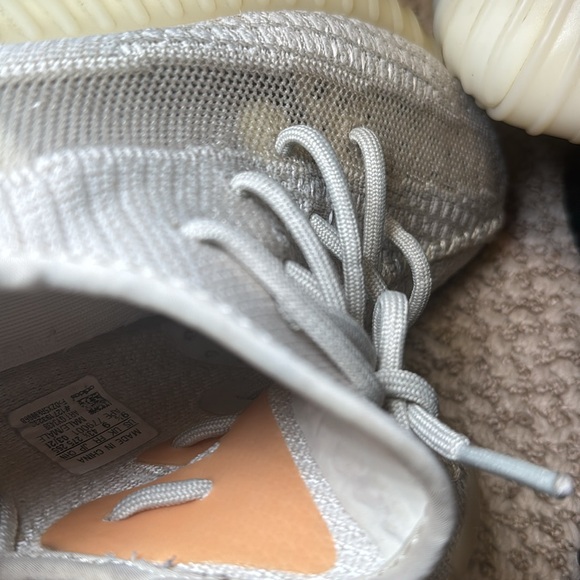 Yeezy boost 350 - Picture 9 of 9